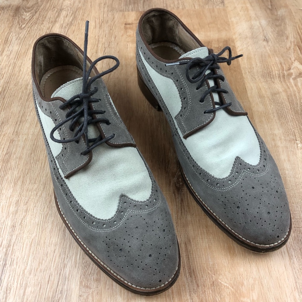 Johnston & Murphy Men's Gray and Off White Conrad Wingtip Oxford Suede Shoes